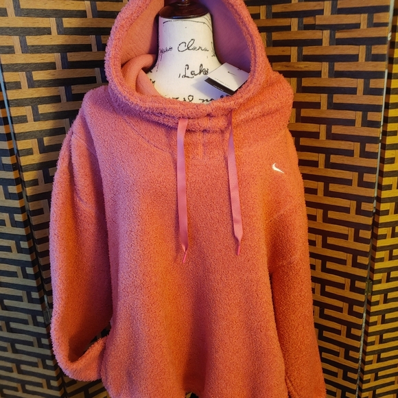 Nike Therma Fit Coral Pink Cozy Pullover Hoodie- NWT - Picture 5 of 14